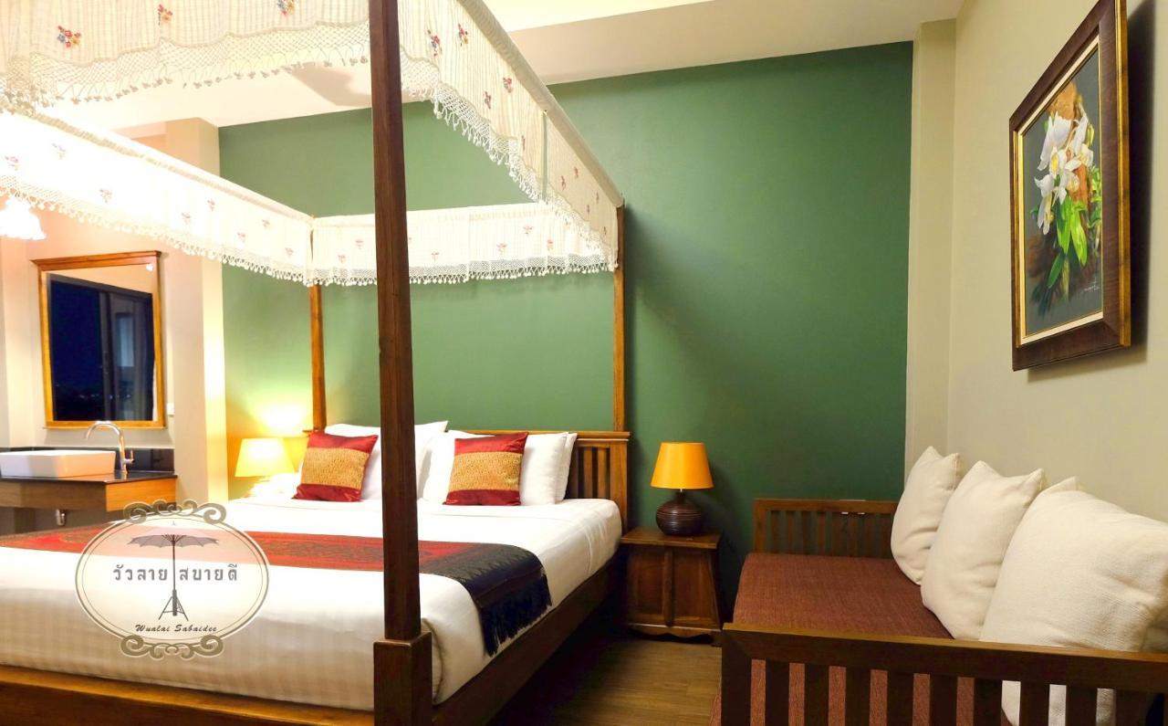 Wualai Sabaidee Bed and Breakfast Chiang Mai Exteriör bild