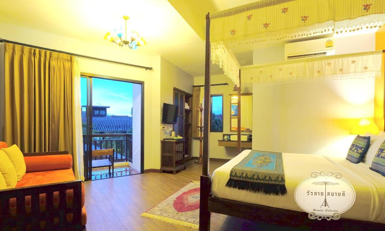 Wualai Sabaidee Bed and Breakfast Chiang Mai Exteriör bild