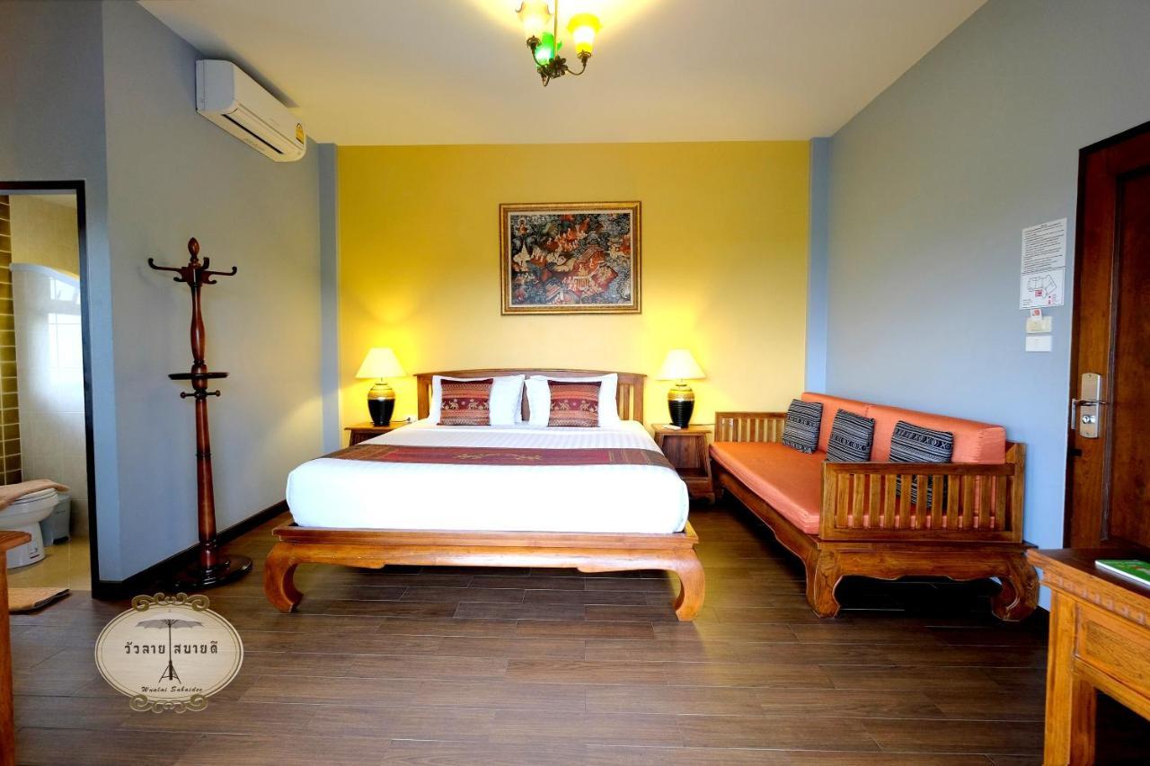 Wualai Sabaidee Bed and Breakfast Chiang Mai Exteriör bild