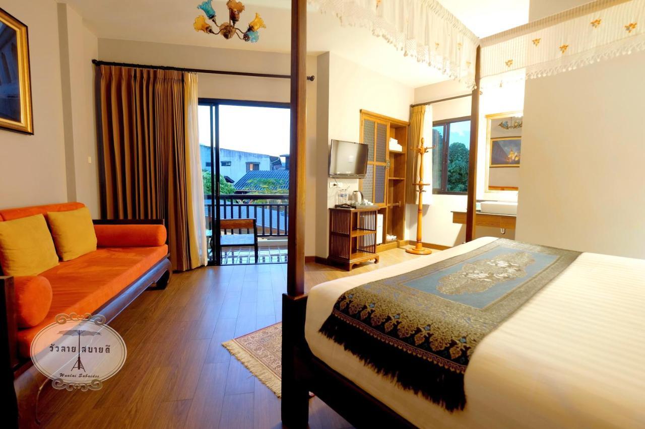 Wualai Sabaidee Bed and Breakfast Chiang Mai Exteriör bild